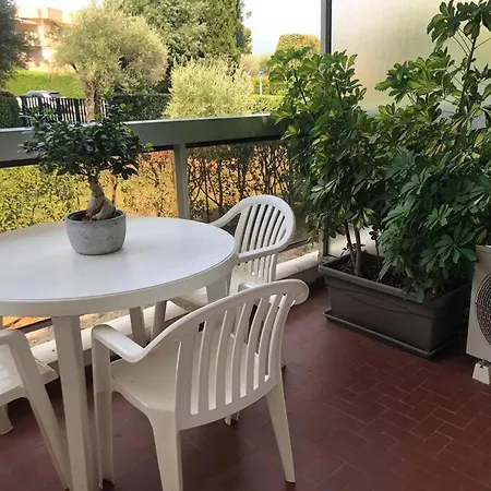 Emplacement Ideal Plages Cap D'antibes Gare Juan Les Pins Lejlighed *